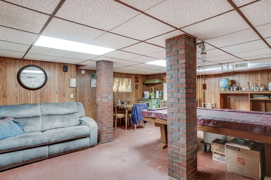 Photo of 42 Marique Dr