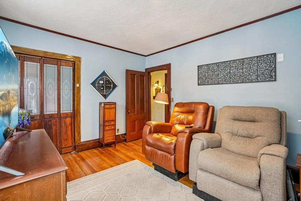 Photo of 36 Winnemay St