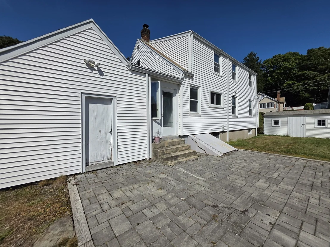 Photo of 4 Edgemere Rd