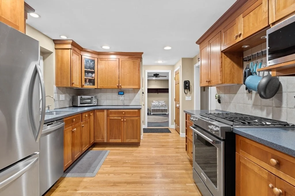 Photo of 471 Pond Street