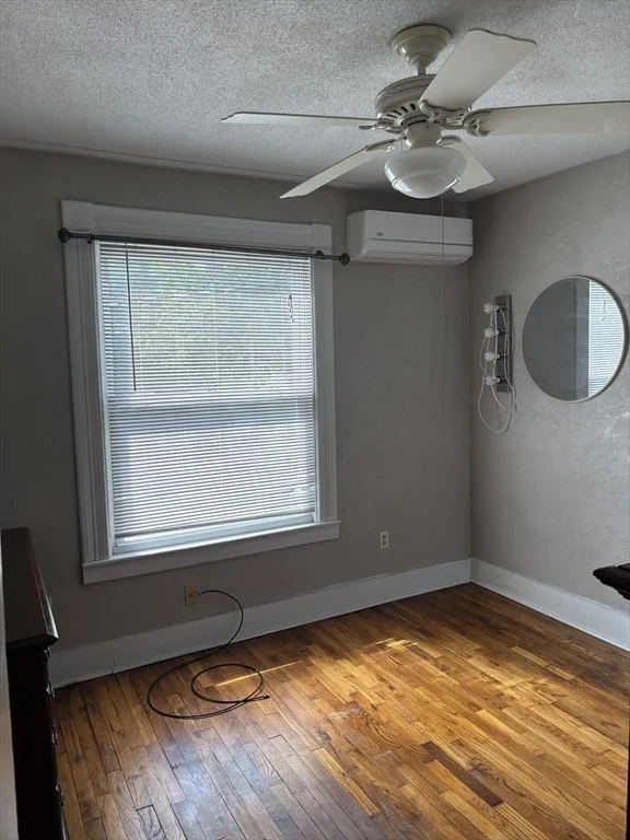 Photo of 139 Tiffany St