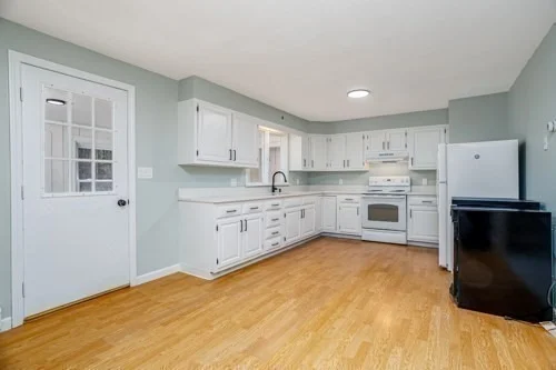 Photo of 872 New Sherborn Rd