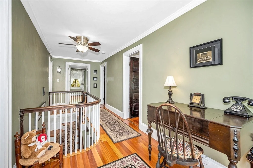 Photo of 30 Riverina Rd