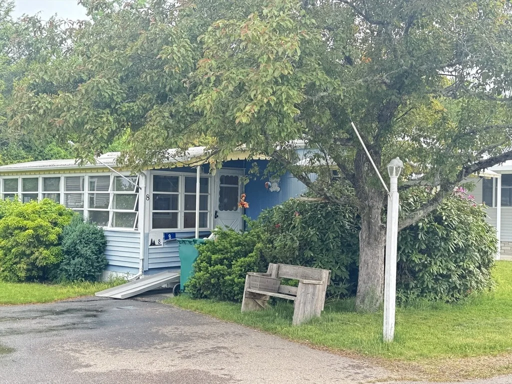 Photo of 8 Robert Road