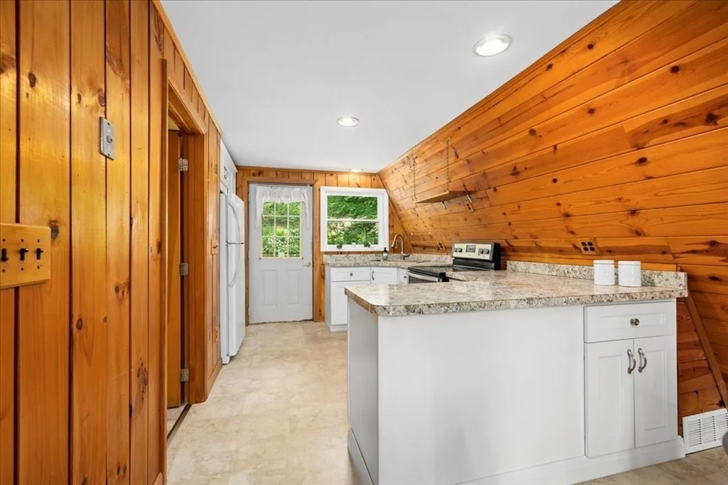 Photo of 245 Sutton Rd
