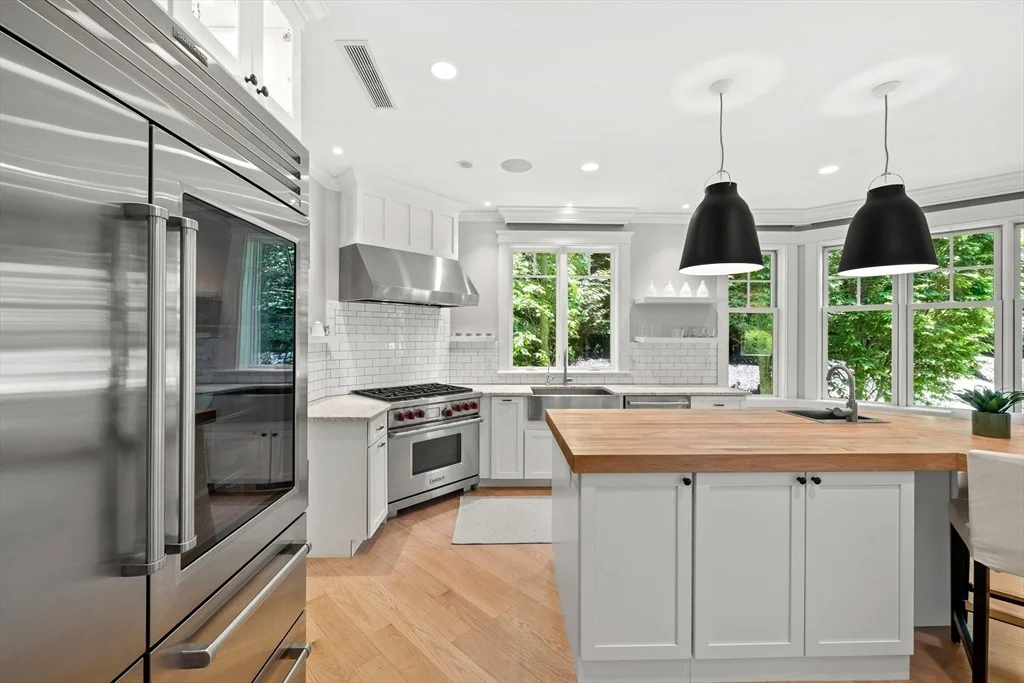 Photo of 45 Whitehall Cir