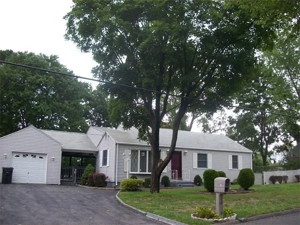Photo of 43 Moss Rd