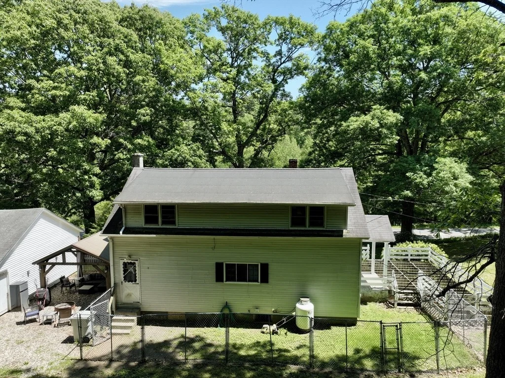 Photo of 223 Main Rd