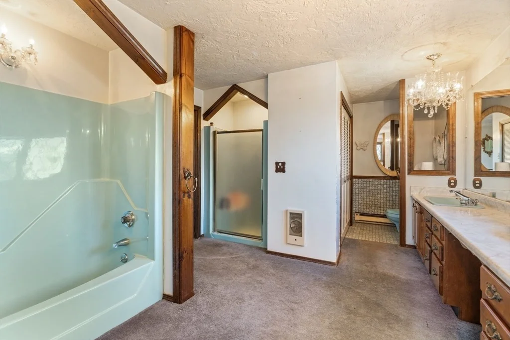 Photo of 186 Eight Lots Road