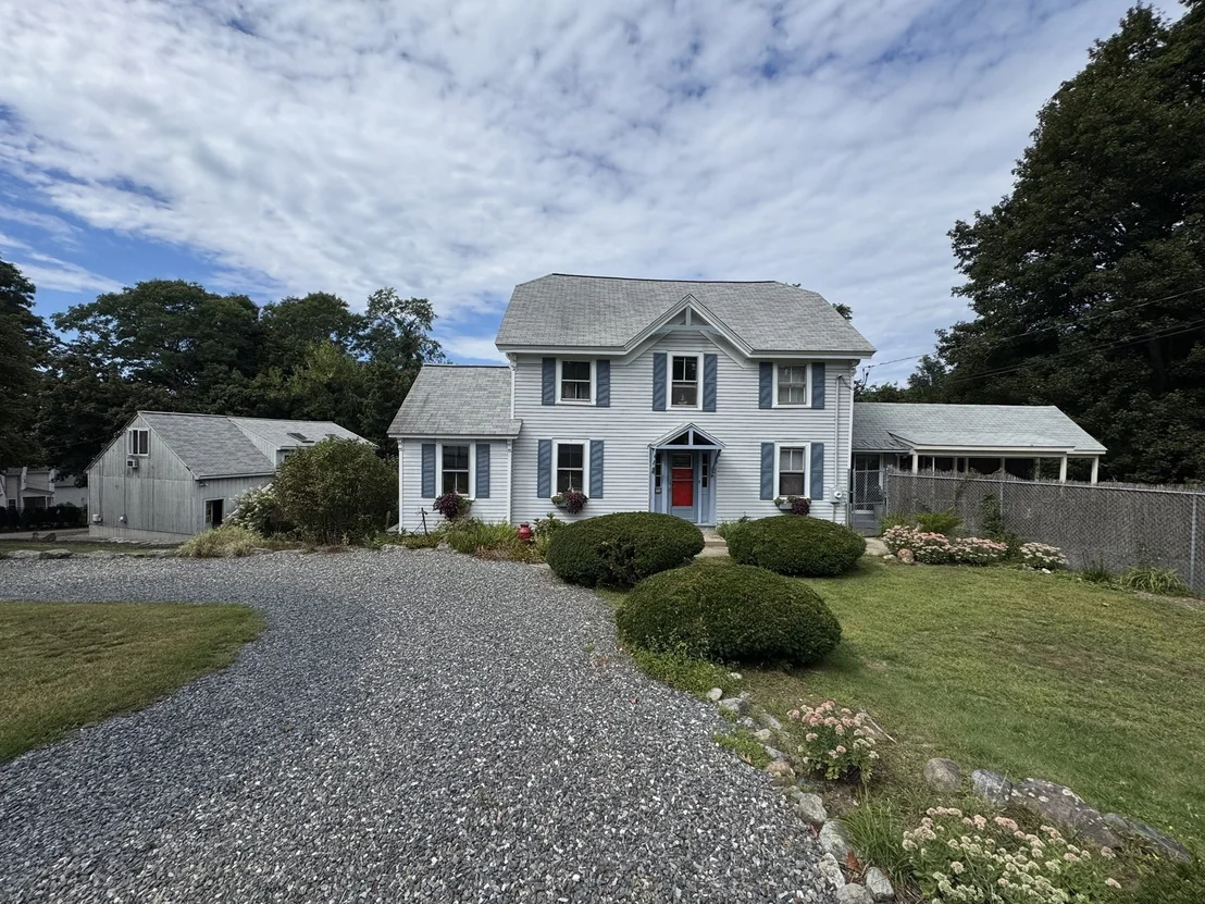 Photo of 5 Hillside St.