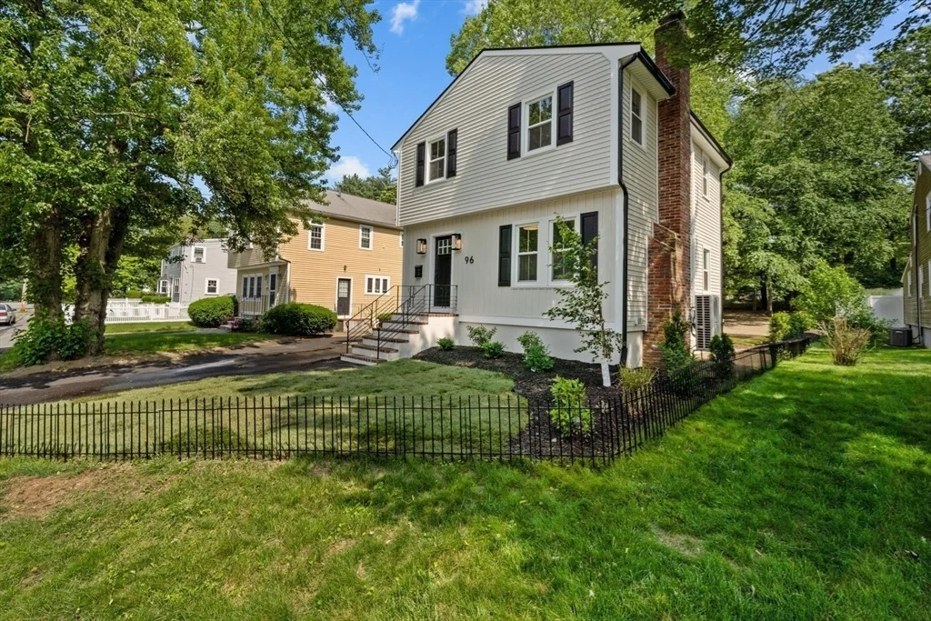 Photo of 96 Alden St