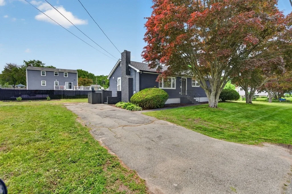 Photo of 49 Golf Ave