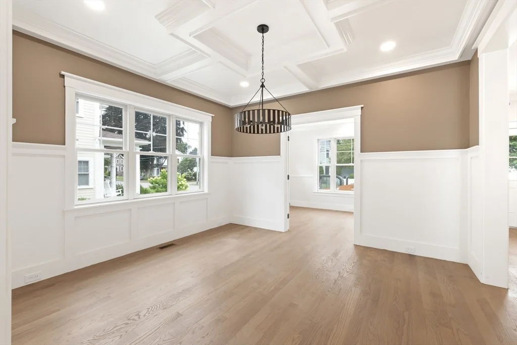 Photo of 54 Hawthorn Ave