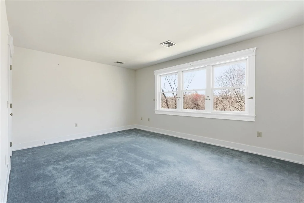 Photo of 365 Middle St