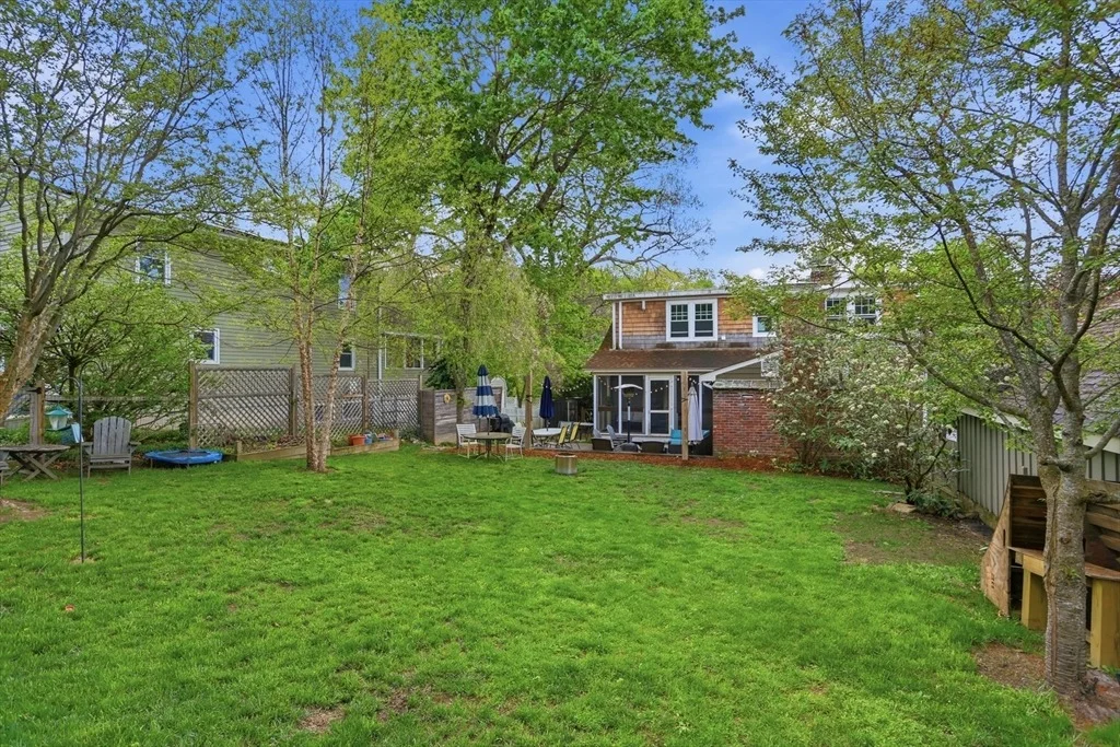 Photo of 80 Concord St