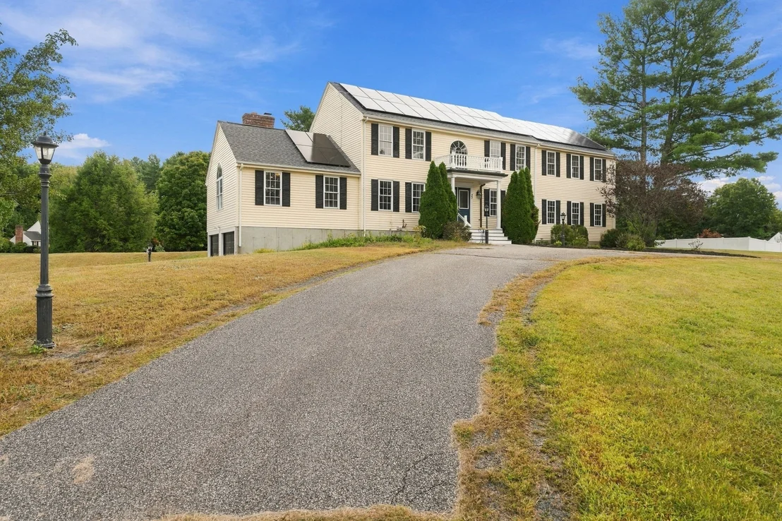 Photo of 27 Charles Ave