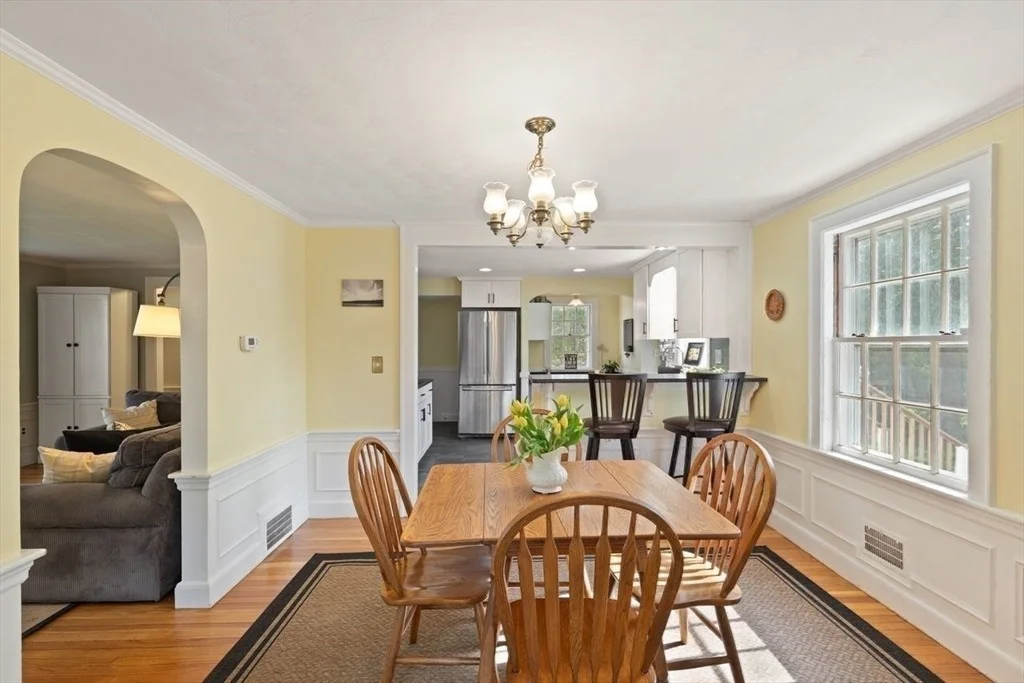 Photo of 18 Oxbow Rd