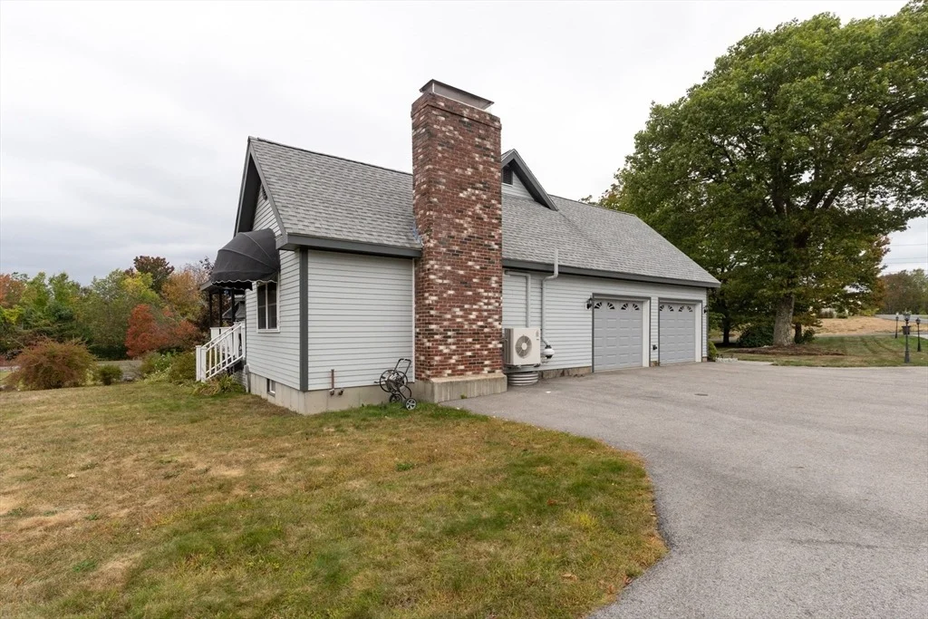 Photo of 110 Hosley Rd