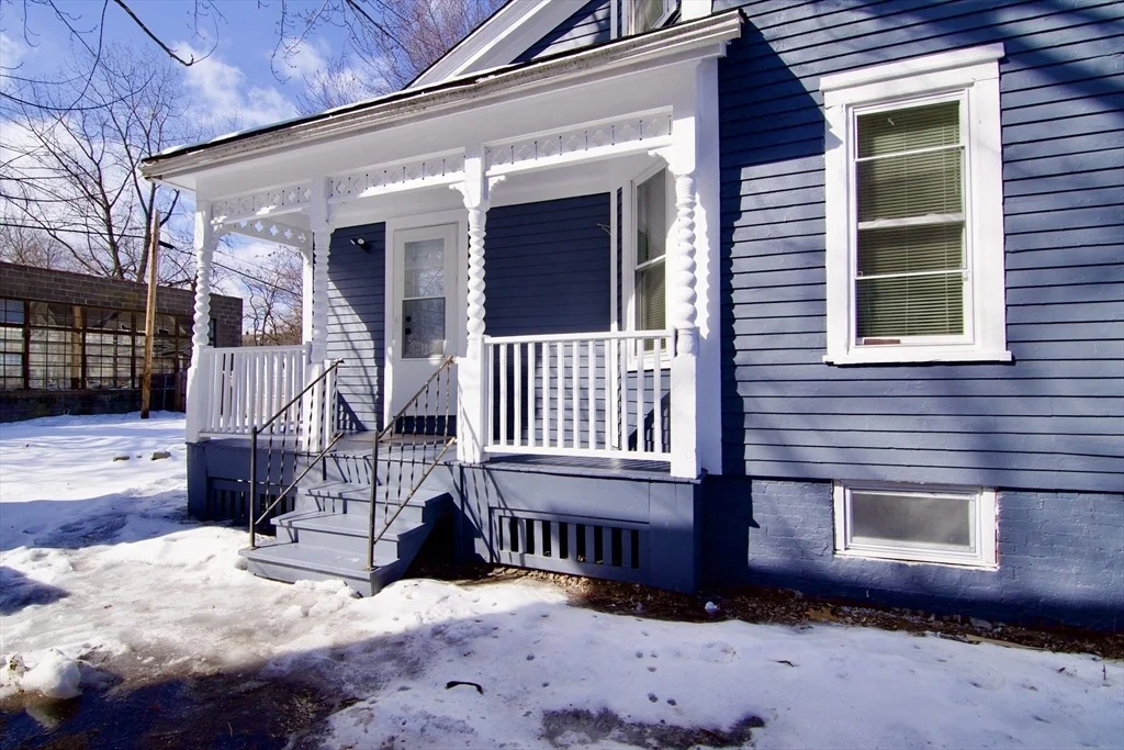 Photo of 104 Andrew St