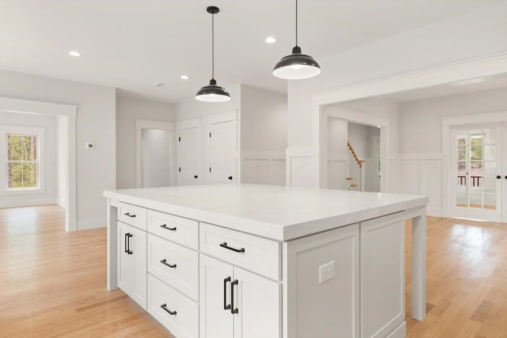 Photo of 16R Eldor Drive