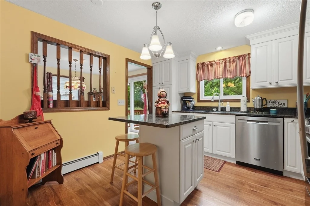 Photo of 568 Lantern Ln