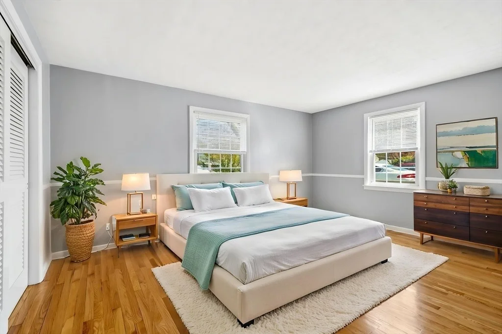 Photo of 192 Birchland Ave