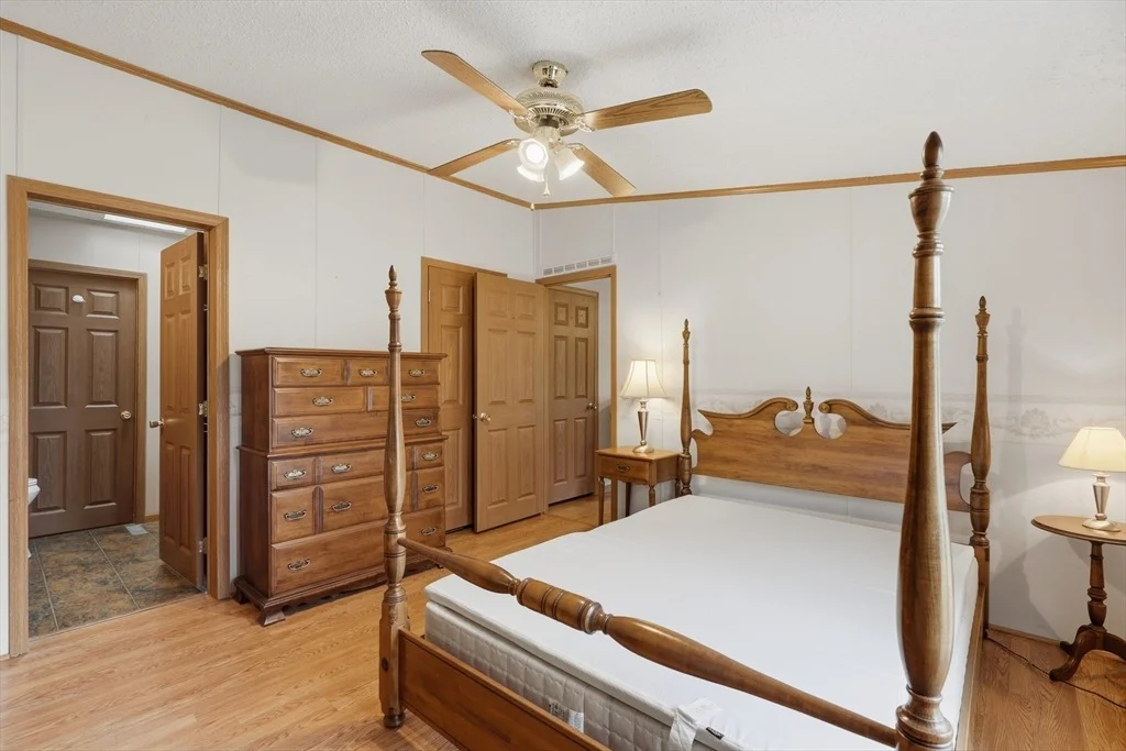 Photo of 33 Bayberry Drive