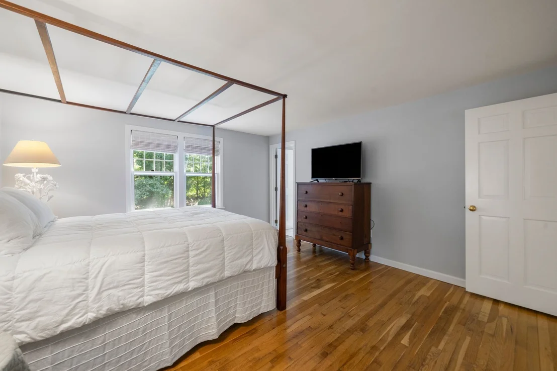Photo of 11 Fairways Drive
