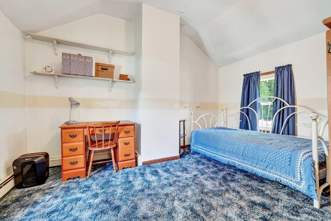 Photo of 79 Maple Street