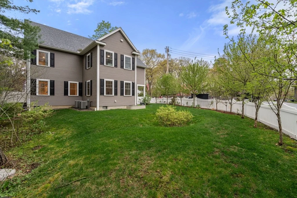 Photo of 97 Batchelder Rd