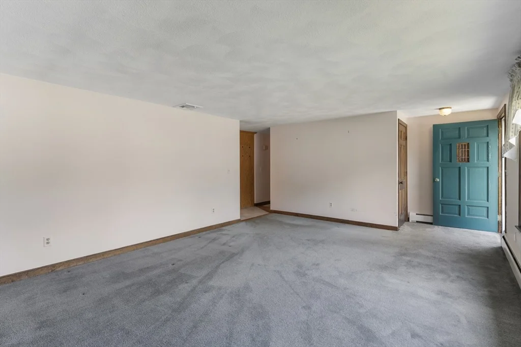Photo of 1 Robin Road