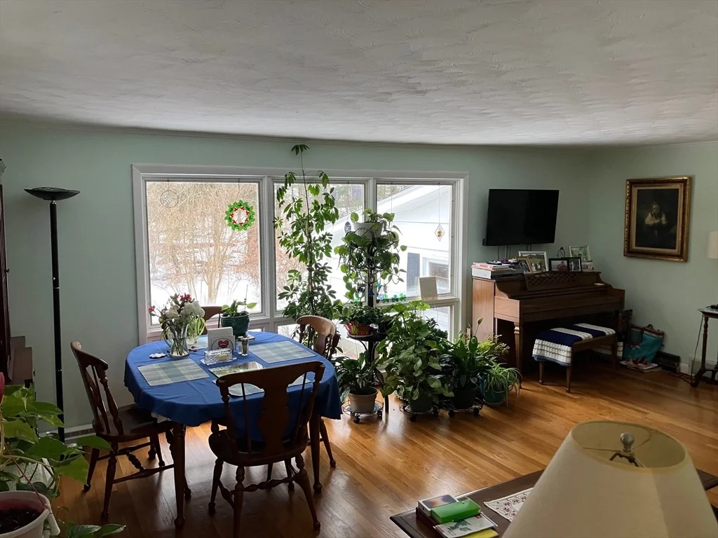 Photo of 20 Winslow Ave