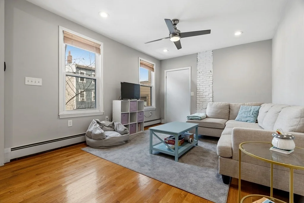 Photo of Unit 2 at 331 E St