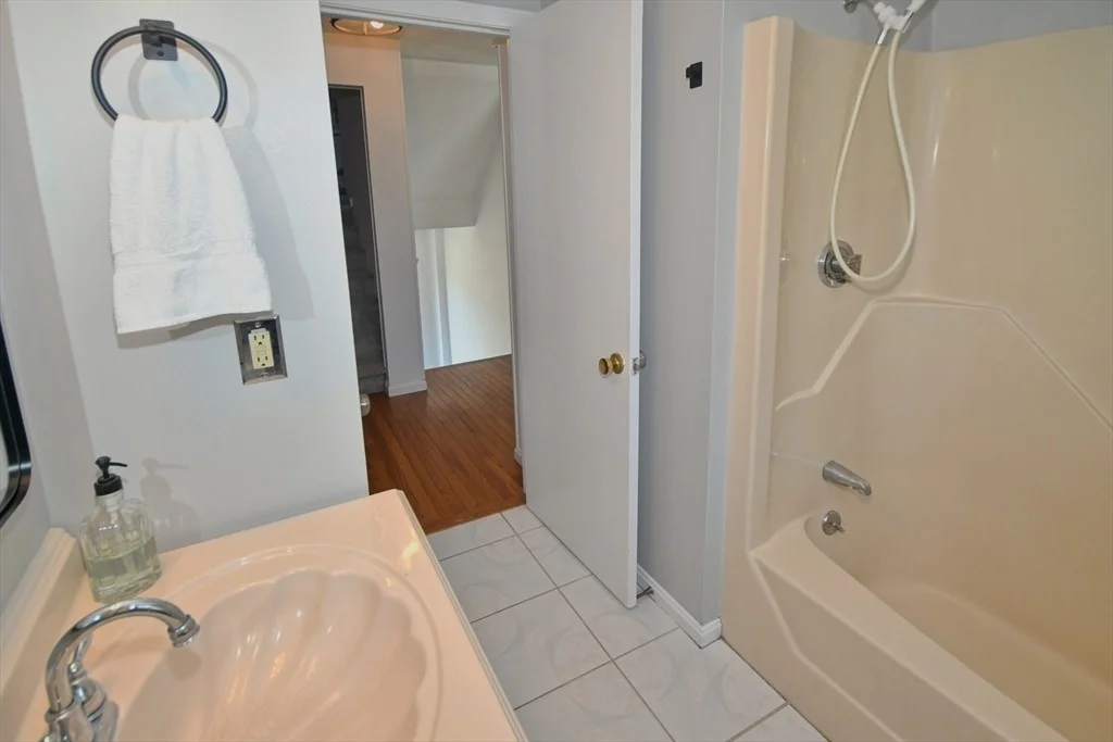 Photo of 61 Rollins St