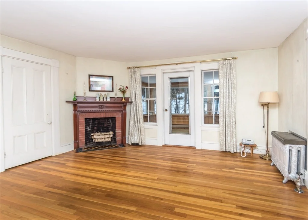 Photo of 326 Bacon Street