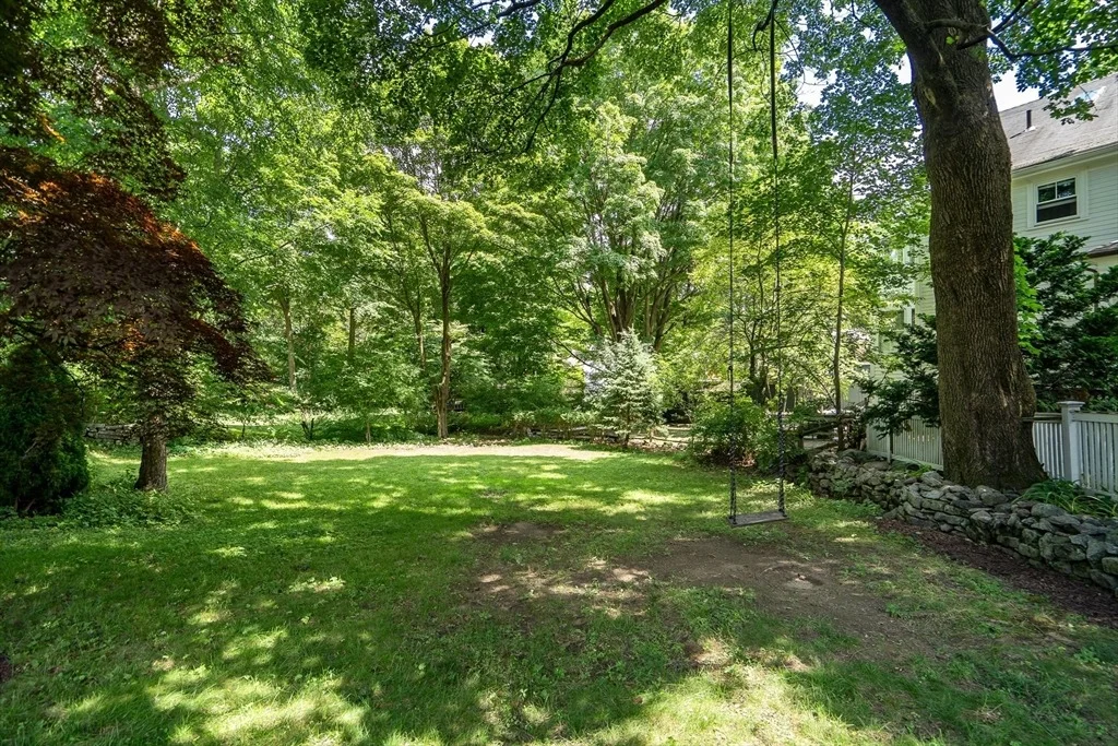 Photo of 5 Maple St