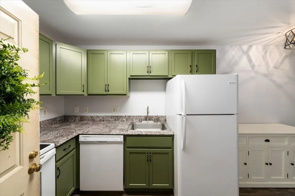 Photo of Unit 29 at 4 Bridgeview Circle