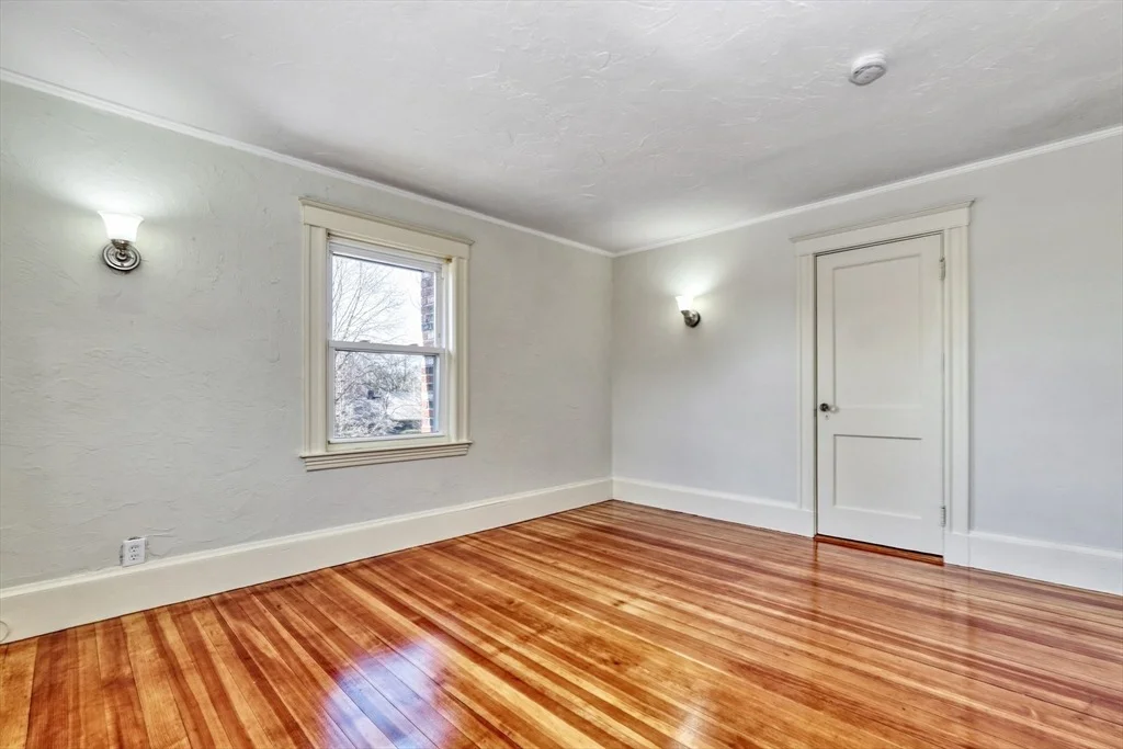 Photo of 203 Madison Street