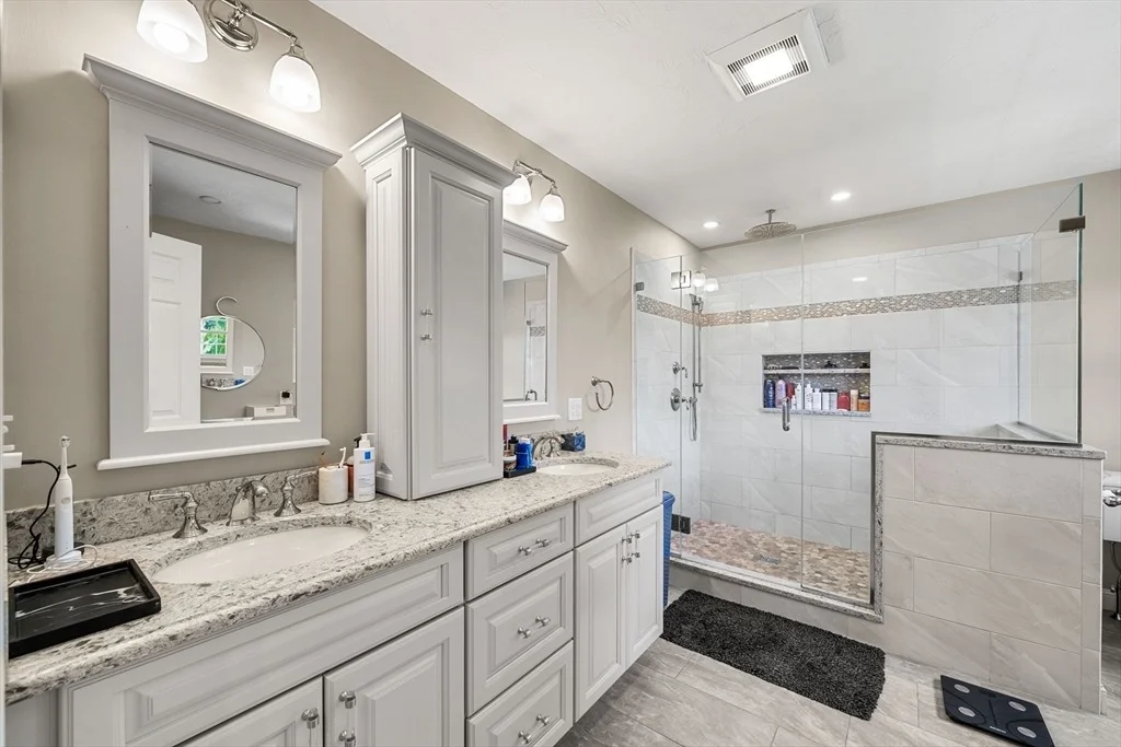 Photo of 21 Leanne Drive