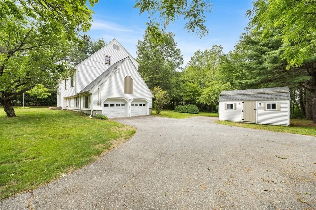 Photo of 33 Dascomb Rd