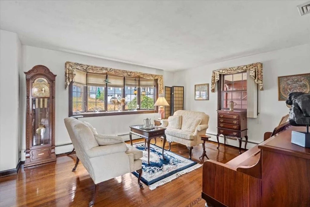 Photo of 113 Indian Hill Rd