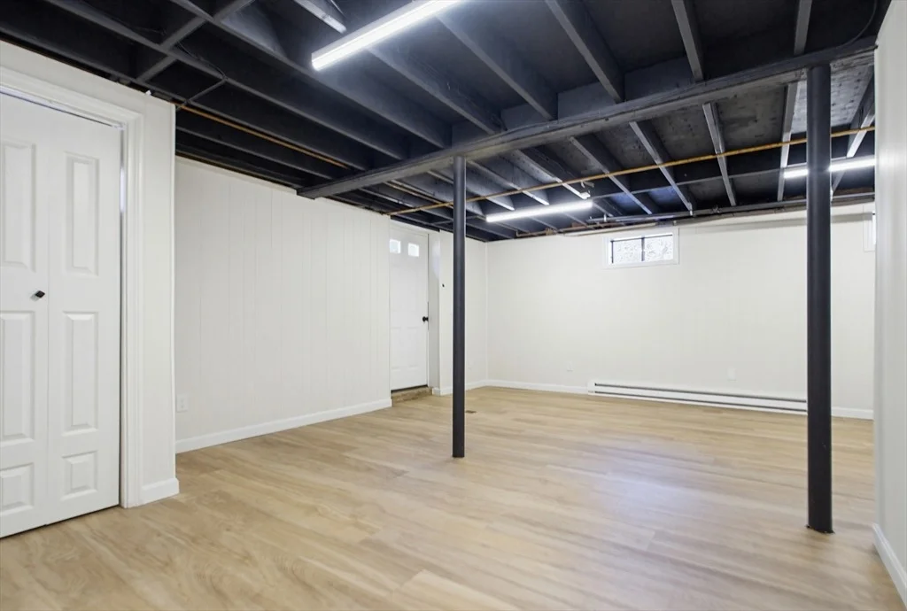 Photo of 3 Charnock Cir