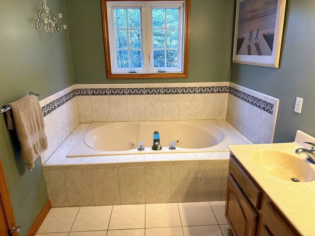 Photo of 30 Millstone Ln