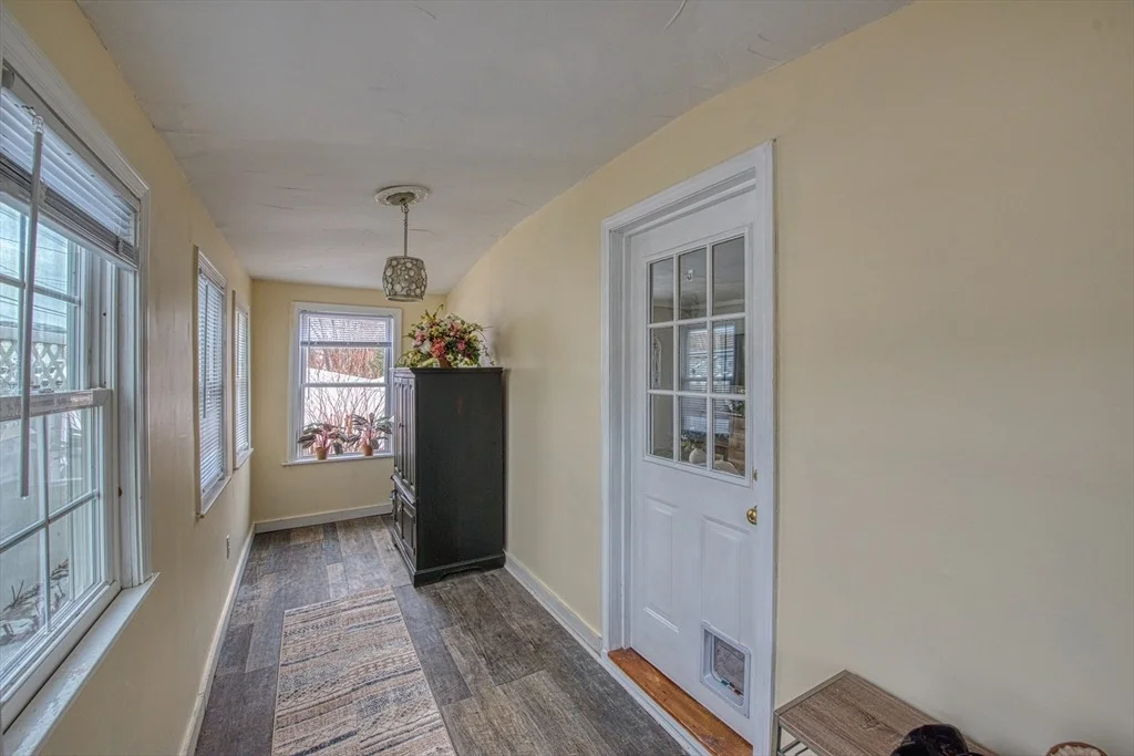 Photo of 832 Temple Street