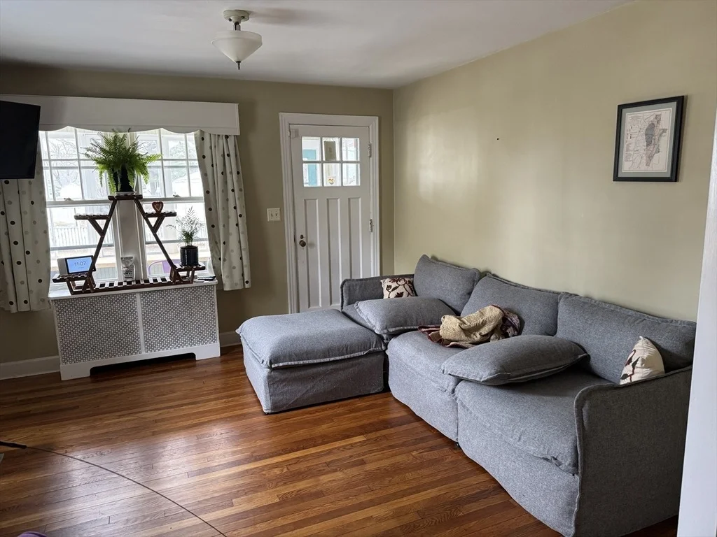 Photo of 56 Alsada Dr