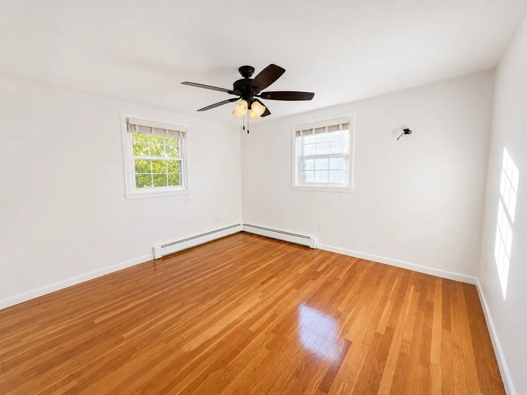 Photo of 14 Appletree Rd