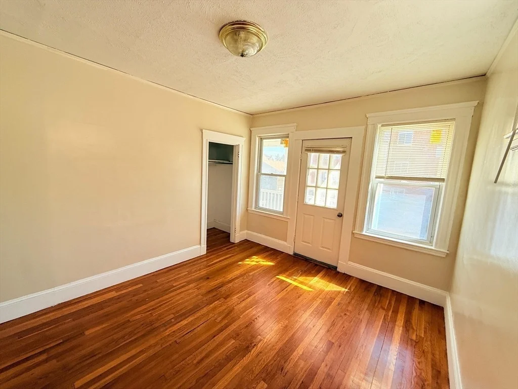 Photo of Unit B at 20 Ferry St