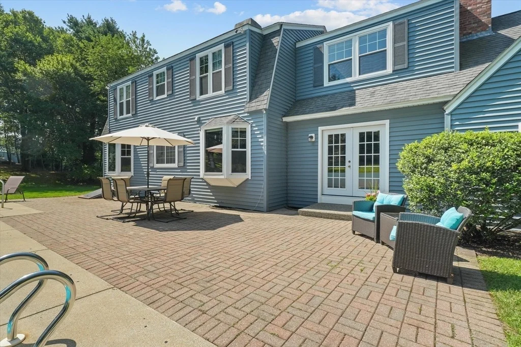 Photo of 85 Rosewood Dr