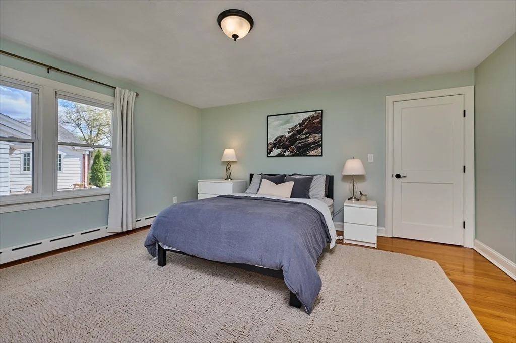 Photo of 18 Maple Ave