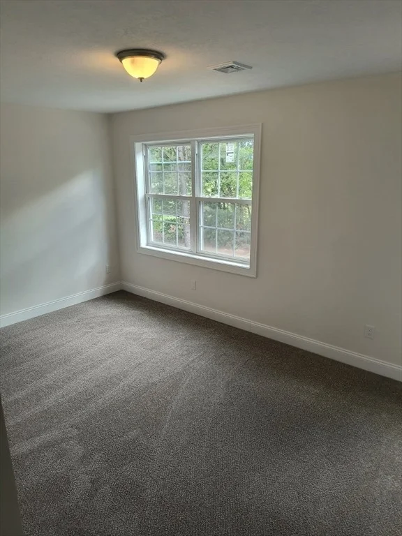 Photo of 8 Emerald Avenue
